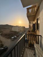 Seafront 2BR Apartment Xwejni bay - B&B Qbajjar