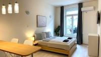 Estudio con 1 cama grande