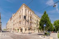 Wschodnia City Center Studio by BookingHost - B&B Lodz