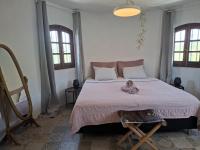 King Room with Mountain View