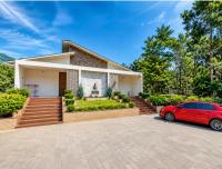 Ayush Nature View - B&B Attigundi