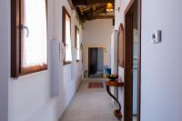 Bnb Quarto Santa Maria Paganica-Luxury flat-large-2 baths-WiFi-Smart TV-historical center - B&B L’Aquila