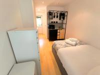 The Wisteria Studio - in Headington - Bed and Breakfast Oxford