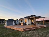 Waterfront & breathtaking view - Chalet du Phare - Bed and Breakfast Bonaventure