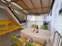 Lila Central Apartman - Chambres d'hôtes Balatonlelle