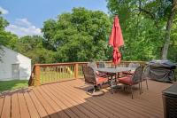 Inglewood East Nashville Home - Large Yard & Private Deck - Free Parking - B&B Nashville