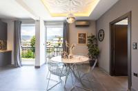 Socrates Suite C3 - Open City Views in Kalamata - B&B Kalamata