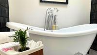 Cosy 2 Bed House 15-Min Walk to City - B&B Waterford