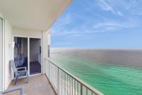 Escape to this waterfront condo with shared pools a gym & easy beach access - B&B Panama City Beach
