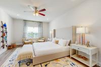 Charming coastal home with shared pool beach access and spacious living area - B&B Port Saint Joe