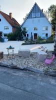 Zimmer Emmer, ein Zimmer in FeWo mit zwei Zimmern - Ferienwohnung Schieder-Schwalenberg