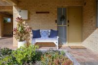Coastal Comfort. Park Views. King & 2 Queen beds - Ferienwohnung Perth