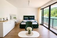 Vierbettzimmer mit Seeblick