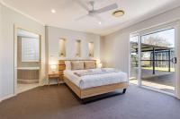 Wheelers House Family Entertainer - Bed and Breakfast Dubbo