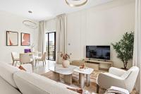 Silkhaus Vacation Homes Premium 1BR Stay in Yas Golf Collection - B&B Abu Dabi