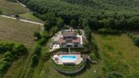Villa Santoro al Paradiso Verde, Villa intera con Piscina - B&B Caiatia