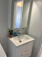 Beautiful vacation apartment near the sea with a great view - B&B Kristiansand