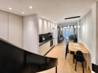 Galleria The House by ΜΡS - B&B Atenas