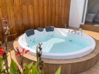 Hanara Private Glamping - B&B Panjadakan