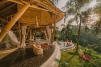 Bamboo Villa with Amazing mount agung view - B&B Selat