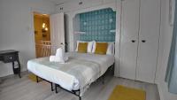 Thorn Cottage by Escape Ordinary - B&B Ballycastle