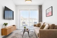 דירה משפחתית מעוצבת עם 2 חדרי שינה ומרפסת - By Edom - B&B Eilat
