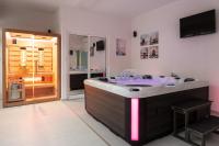 Villa Azzurro with Private Beach - Bed and Breakfast Neum