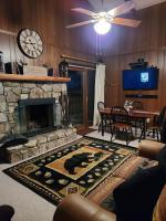 Cabin Life at Beech Mountain - B&B Beech Mountain