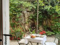 Country home in the heart of nature - Bed and Breakfast Ossi