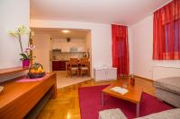 Apartments Kristina - B&B Macarsca