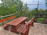 Pr' Končovc - wooden tent - B&B Kranj