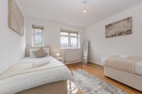 Stylish 2BR Home Sleeps 4 Free Parking - B&B Tilbury