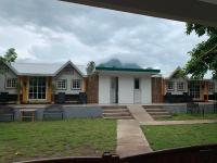Nena & Vacion's Kubo - Bed and Breakfast Batangas