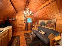 The Dapper Duck Log Cabin - B&B Cosby