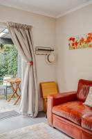 Atjar Hermanus Garden Flat - Bed and Breakfast Hermanus