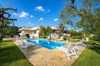Villa Torricella Pool and Sunny Garden - Chambres d'hôtes Leverano