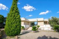 Villa Torricella Pool and Sunny Garden - Chambres d'hôtes Leverano
