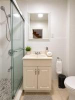 Private Room Near JSQ PATH 15 min NYC Access - Bed and Breakfast Jersey City