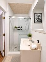 Private Room Near JSQ PATH 15 min NYC Access - Bed and Breakfast Jersey City