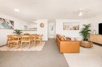 Beachfront holiday bliss in Currumbin - B&B Gold Coast