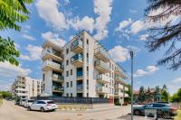 Falista by Lookap - prywatny parking w garażu, klimatyzacja! - Chambres d'hôtes Łódź
