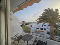 Ocean Peek - Bed and Breakfast Puerto del Carmen