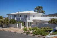 Zo'luha Voëlklip Family Villa Mountain Views - Bed and Breakfast Hermanus