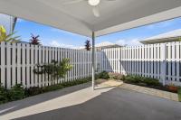 Bright 3BR 2BA Home, Near Beenleigh Shops & Train - B&B Benalla