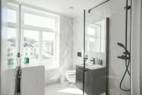 Modern entire apartment in center 304 for 2 guests - B&B Gjøvik