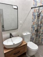 Your Cozy Home 2BR Local Vibe 25 Mins to Center - B&B Yerevan