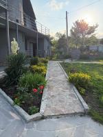 Guest house Tiny Home - B&B Abast'umani