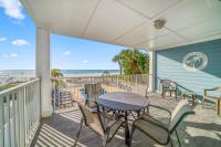 Four Shores Unit 2 Sunset Condo Direct Gulf with Pool and Spa - B&B Clearwater Beach