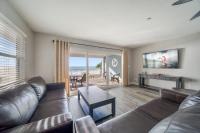 Four Shores Unit 1 Beach Condo Direct Gulf with Pool & Spa - B&B Clearwater Beach