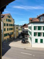 Schifflände Zimmer & Apartments - B&B Einsiedeln